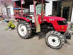 红乐农机出售拖拉机 收割机 插秧机等，质量保证