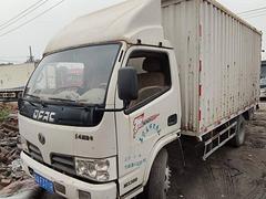 东风多利卡 4.2厢式货车 国4 带保险
