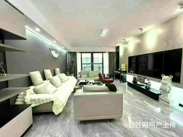 售楼的图片