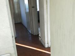 沈那中学门口马路边房屋出售