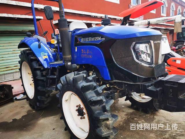 雷沃欧豹M1204的图片