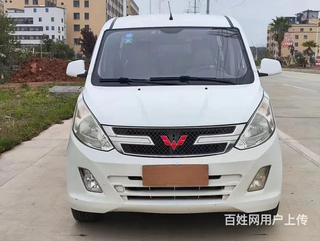 差几天17年五菱荣光V - 图片 1