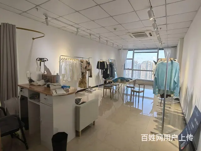 PZJ温岭市城东街道广明大厦75平女装工作室 - 图片 5