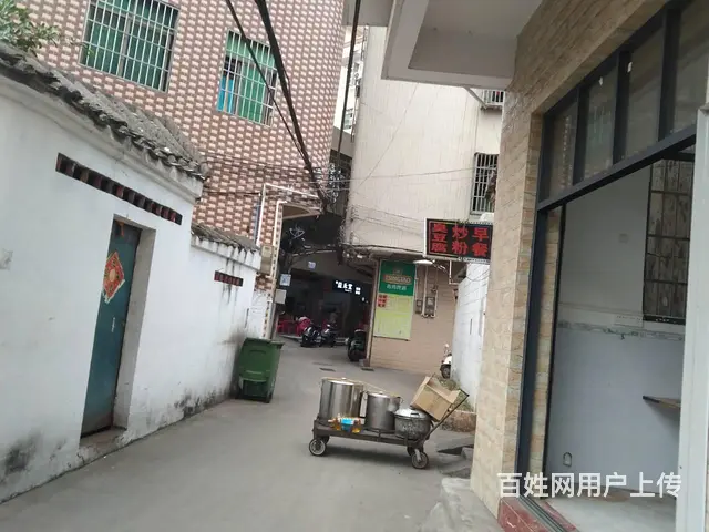 （51旺铺推荐）秀英区书场村55平旺铺出租 - 图片 1