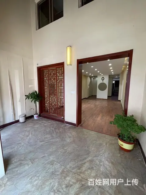 张店区西班牙风情街旺铺出租出售 - 图片 9