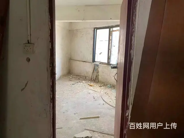 【搞定了！】鸿发大厦前栋中梯三层至七层 普通住宅1厅 毛坯 - 图片 3
