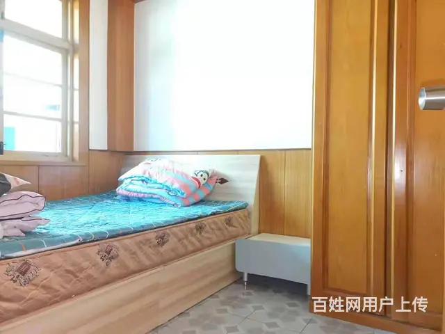 桃花街华茂小区三室出租1600 - 图片 4