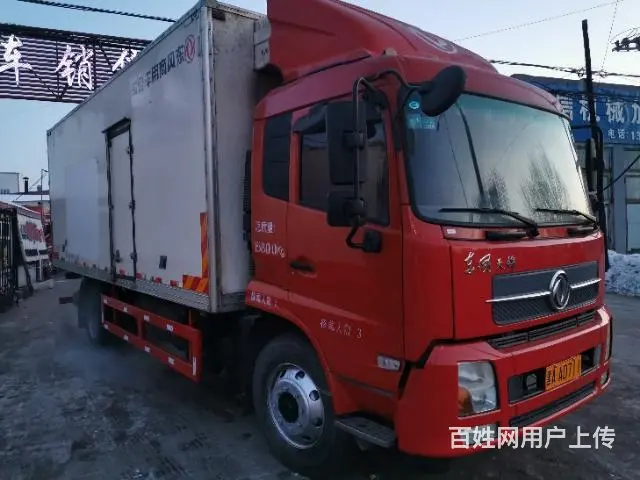 东风天锦六米八冷藏箱 - 图片 4