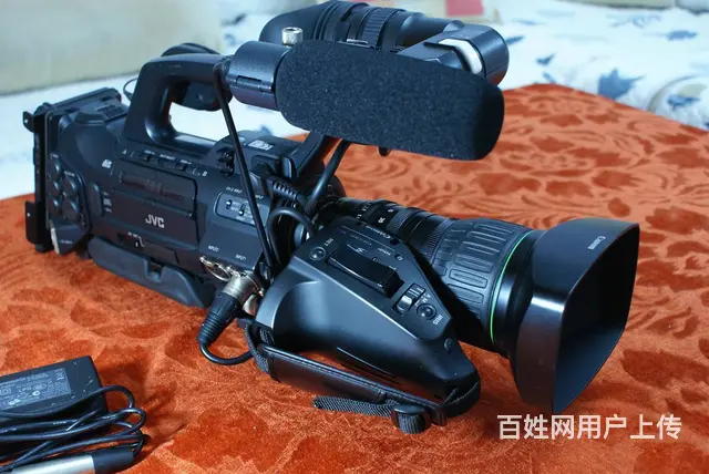 JVC GY-HM750广播级专业高清存储卡式摄像 - 图片 2