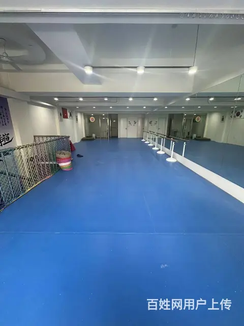 【搞定了！】南岗区征仪路大众新城服装店出兑转让可空兑 - 图片 7