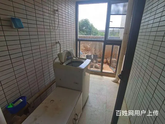 新亚洲体育城地铁站 海运花园 3房精装修 带2个露 - 图片 9