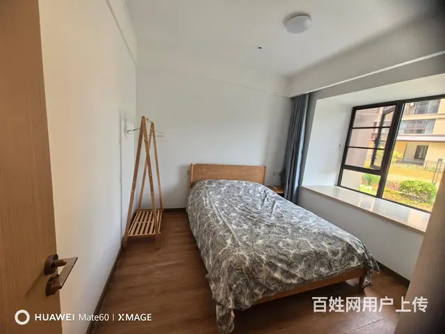 噶栋 四室出租 日租 - 图片 7