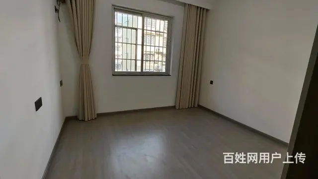 爆! 和谐家园,四房，3楼，户型好!房子新！ - 图片 5