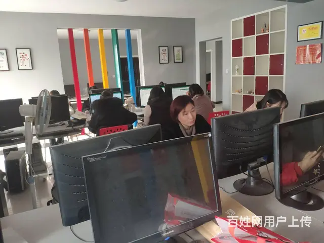 咸阳华森大厦电脑学校装饰设计办公培训招生五一优惠啦 - 图片 2