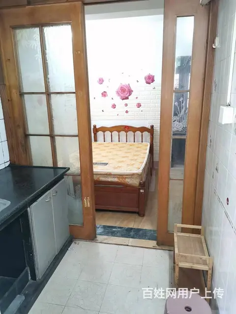 南坑花园单身公寓出租，楼梯5楼，部分家私电器，独立​‌‌​‌ - 图片 6