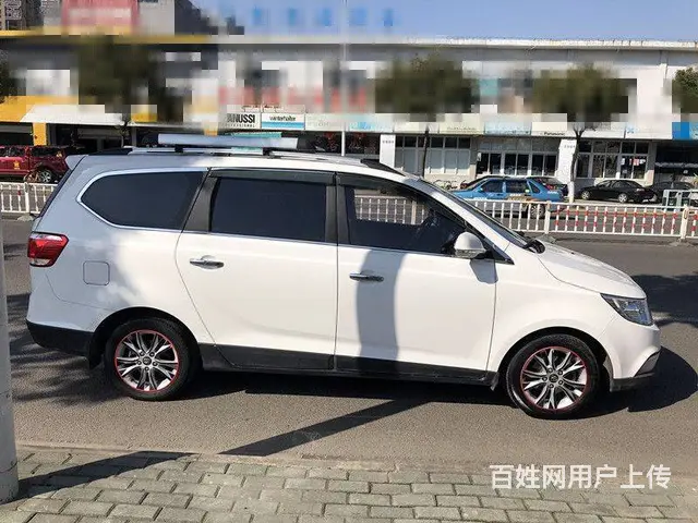 宝骏730 2014款 1.5 手动 豪华型7座 - 图片 8