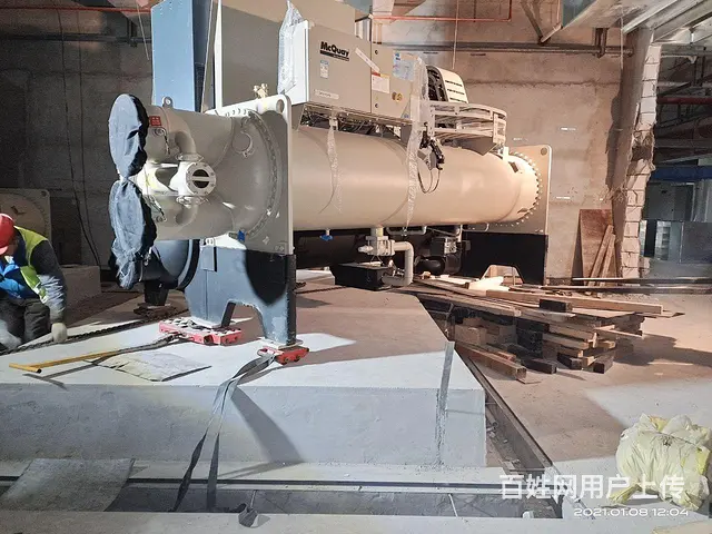 新沂市加工中心搬迁水冷机变压器搬运吊装公司 - 图片 4