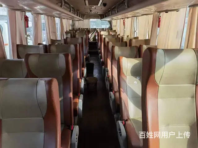 【搞定了！】国五54座车况精品双开门宇通6118气囊车 - 图片 4
