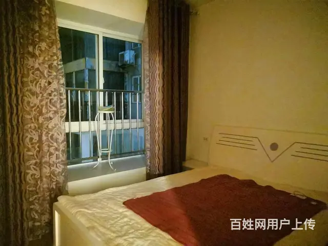 东站旁边金帝豪庭3室加赠送带楼顶花园送车位赶快行动了 - 图片 4