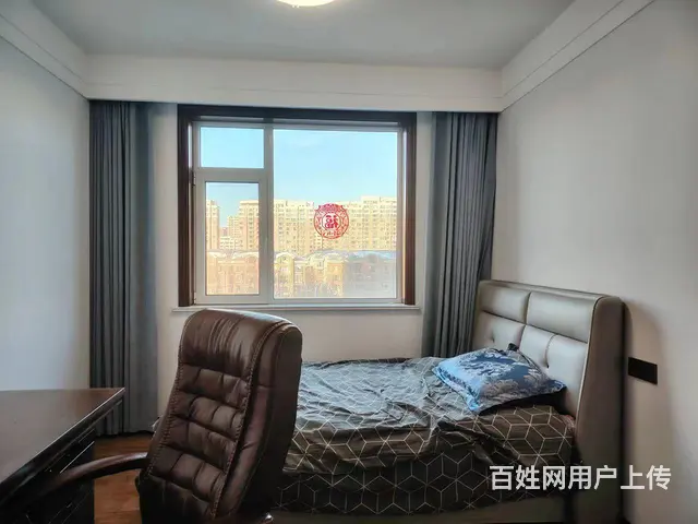 豪装未住带着真皮沙发，大平层，重庆路龙凤苑重雪 - 图片 5