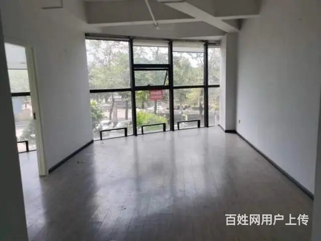 大理下关洱海边
一线海景一至二层跃层商铺出租 - 图片 6