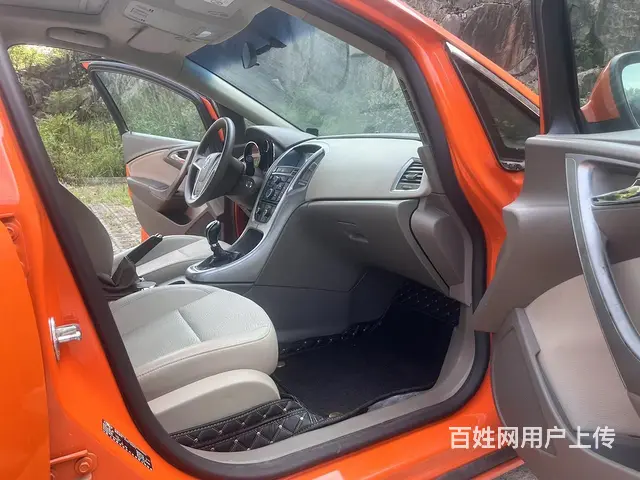 别克 英朗 2014款 英朗XT 1.6 手动 进取版 - 图片 6