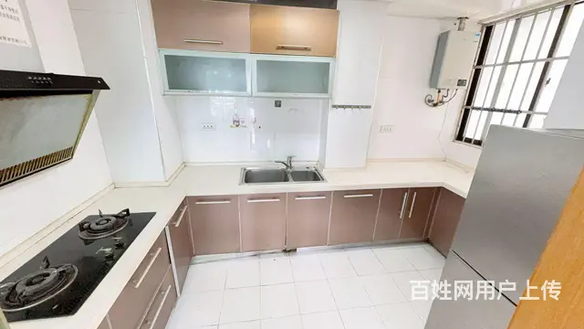 光谷广场地铁口世界城广场旁边康桥小区主卧独卫阳台房招租 - 图片 3