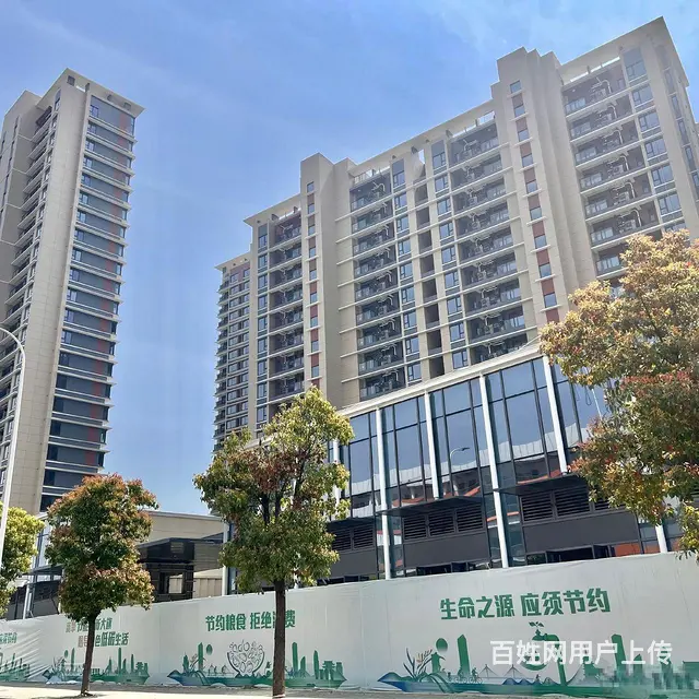 急售天宁区紫荆公园旁琅越龙洲小区大门口沿街旺铺直签 - 图片 6