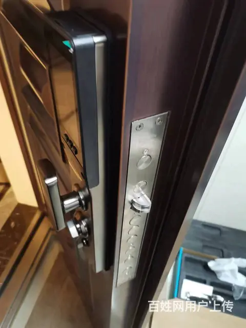 杭州上城区开锁换锁修锁电话 - 图片 2