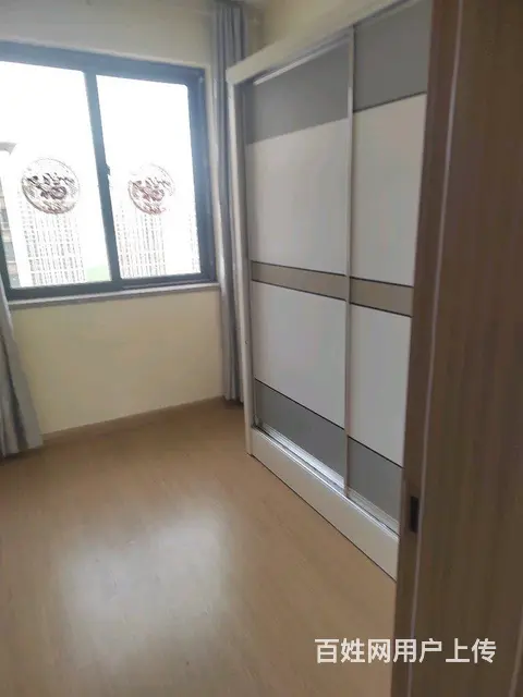 绿地春晖精装四室，周边交通便利，公交学校雪峰学校 - 图片 4