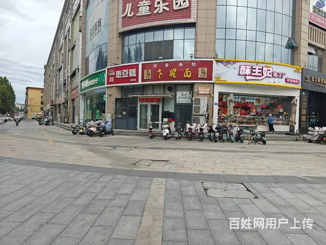 低价出租：信都区人流量大的临街纯二层商铺 - 图片 1