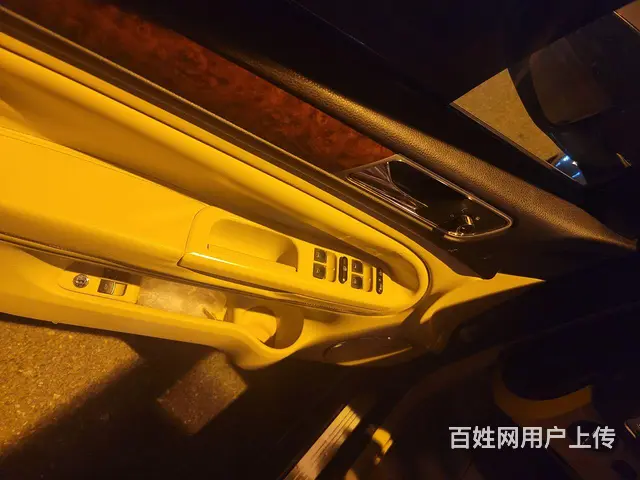 大众 帕萨特 2011款 1.8TSI 手自一体 尊荣版 - 图片 2