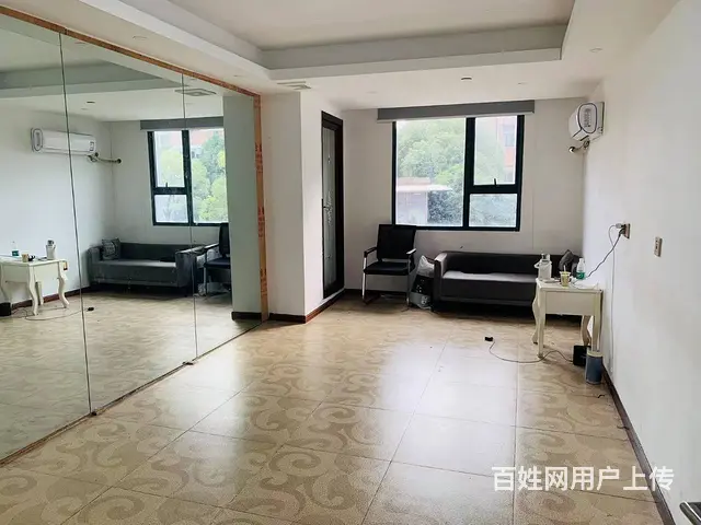 （老板本人）房东直租，井湾子成熟商圈整层旺铺招租  5846 - 图片 9