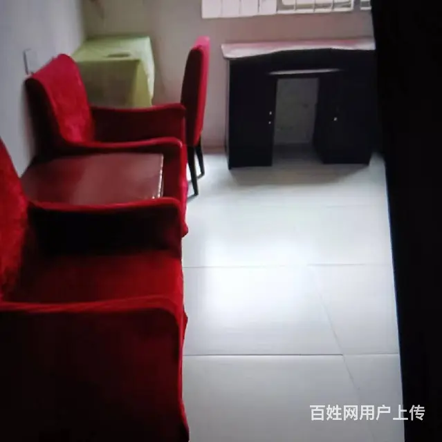 天马山南路老房地局附近有房出租 普通住宅0厅 中等装修 - 图片 1