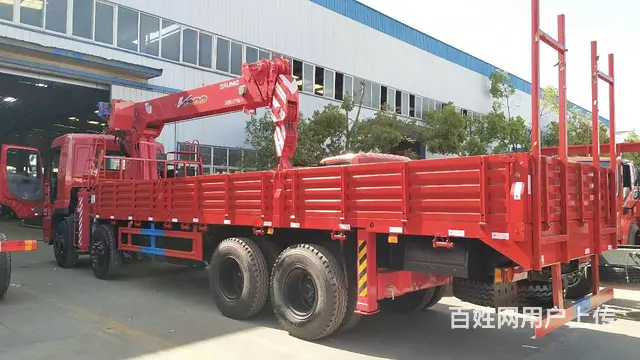 前四后八东风12-14吨随车吊 厂家报价多少 - 图片 8