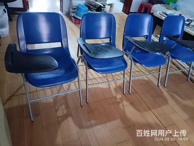 10.带写字板的椅子，共4个，几乎全新新。很实用， - 图片 3