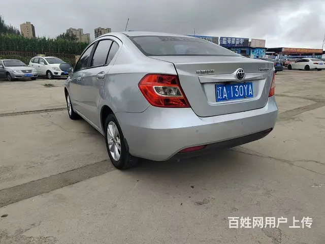 中华H230 2012款 1.5 手自一体 天窗版 - 图片 6