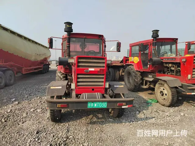 东方红轮式拖拉机 - 图片 1