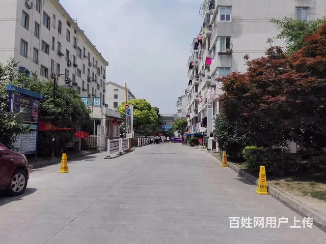 实图 三香路 西环路体育场旁广大家园三室一厅4楼带自行车库 - 图片 12