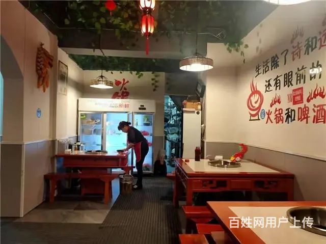 （同城搜铺网）  南外达三中对面120平火锅转让（三开间） - 图片 1