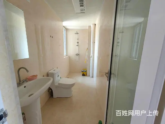 君悦豪庭北区 96万 电梯124平三室两卫 赠地下室 老证 - 图片 2