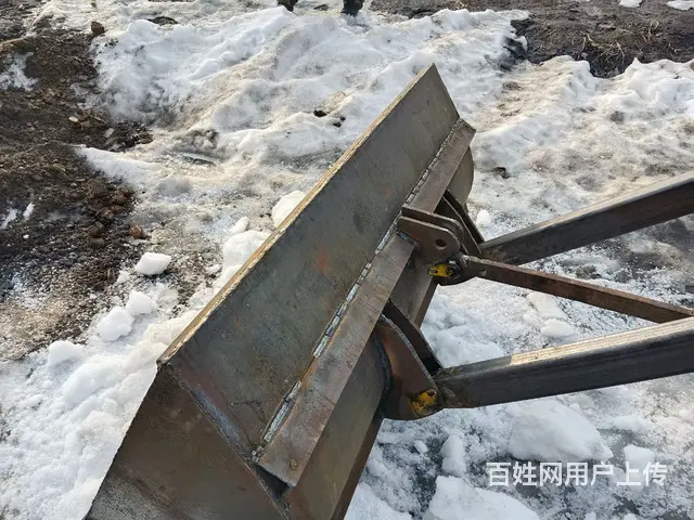 24座机小铲车 - 图片 4