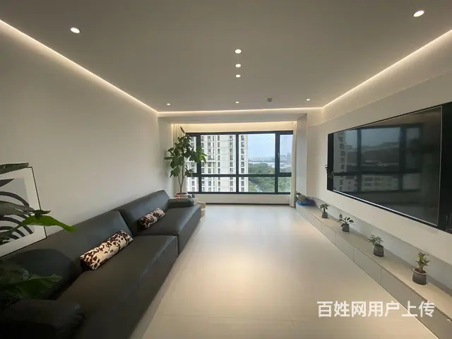 中央公园观景房14楼121平三室精装110万金泰春天宏运一期 - 图片 4