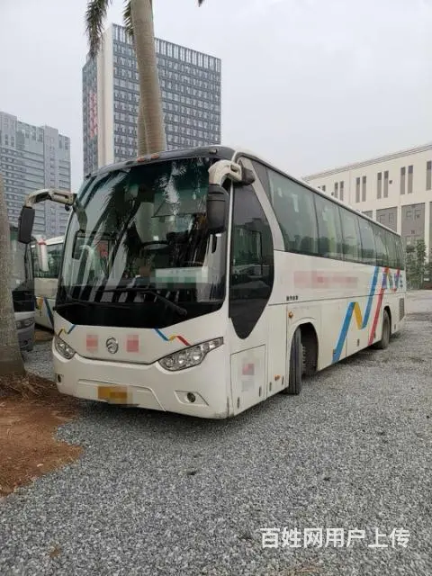 11年12月49座位厦门金旅6127 日野动力 气 - 图片 1