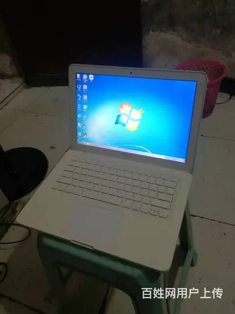 苹果MacBook笔记本电脑P7550双核4G内存 - 图片 1