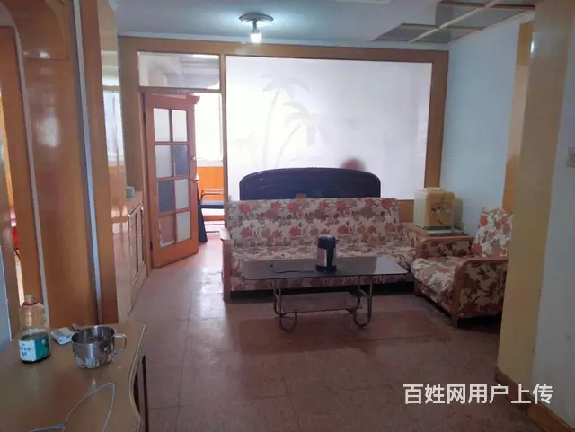 南洪街三室一厅出租1100 - 图片 4