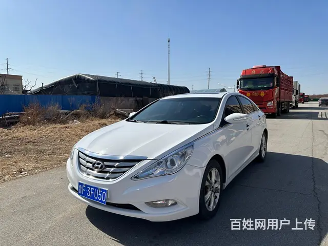 现代 索纳塔 2013款 第八代索纳塔 2.4 手自一体 顶 - 图片 1