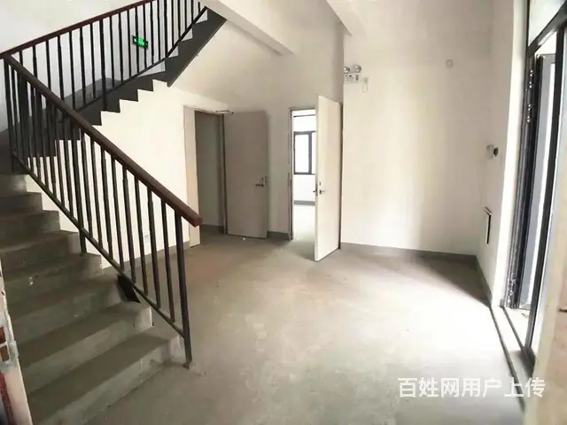 梦世界双拼别墅【带花园100平 带地下室100平】地铁0距离 - 图片 12