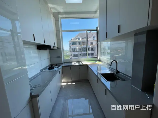 首付款10万，龙溪家园21楼137平，三室两厅两卫，精装 - 图片 2