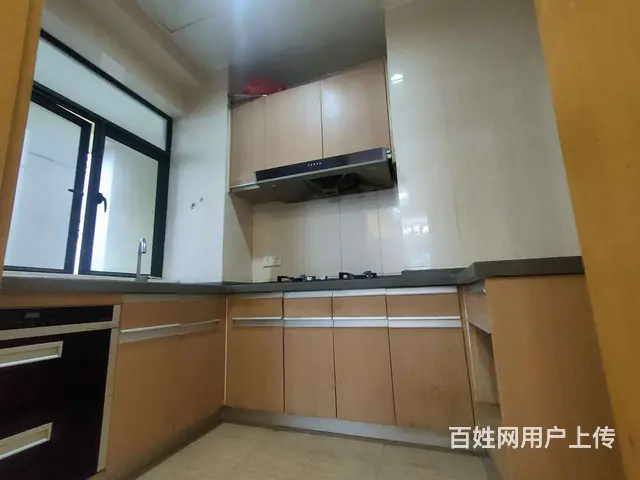 房东急需用钱,便宜出售中珠九悦124.68平高层  精装修 - 图片 4